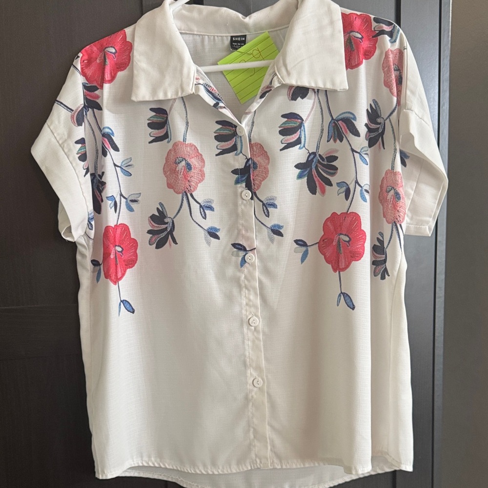 SHEIN White Textured Blouse